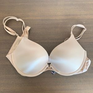 Victoria's Secret Push-Up Bra - BARELY WORN